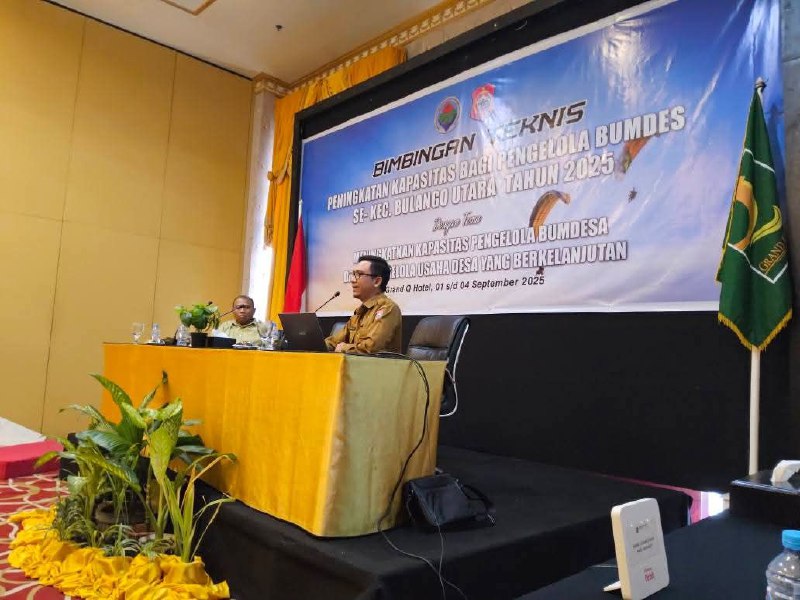INSPEKTUR DAERAH KABUPATEN BONE BOLANGO JADI NARASUMBER BIMTEK PENGURUS BUMDES SE-KECAMATAN BULANGO UTARA